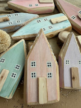 Chunky Branch Houses (soft rainbow)