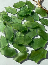 Resin leaves